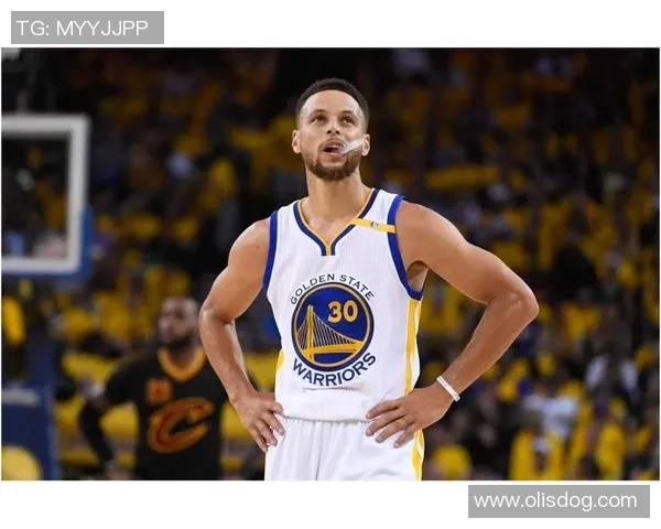 2025年全球足球球星第一梯队排名解析及球员表现综述